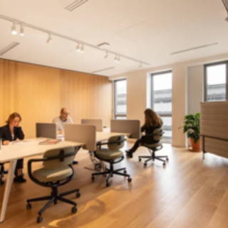 Bureau privé 100 m² 20 postes Coworking Rue d'Armagnac Bordeaux 33800 - photo 2